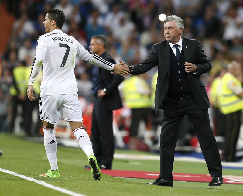 Real Madrid logra remontada ante el Elche (Fotos)