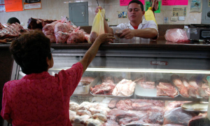 Hasta Bs 420 cuesta el kilo de carne de res