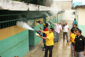 Inician plan de fumigación en planteles educativos de Aragua