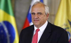 Samper aplaude: Venezuela interpretará la posición de la región en temas de seguridad