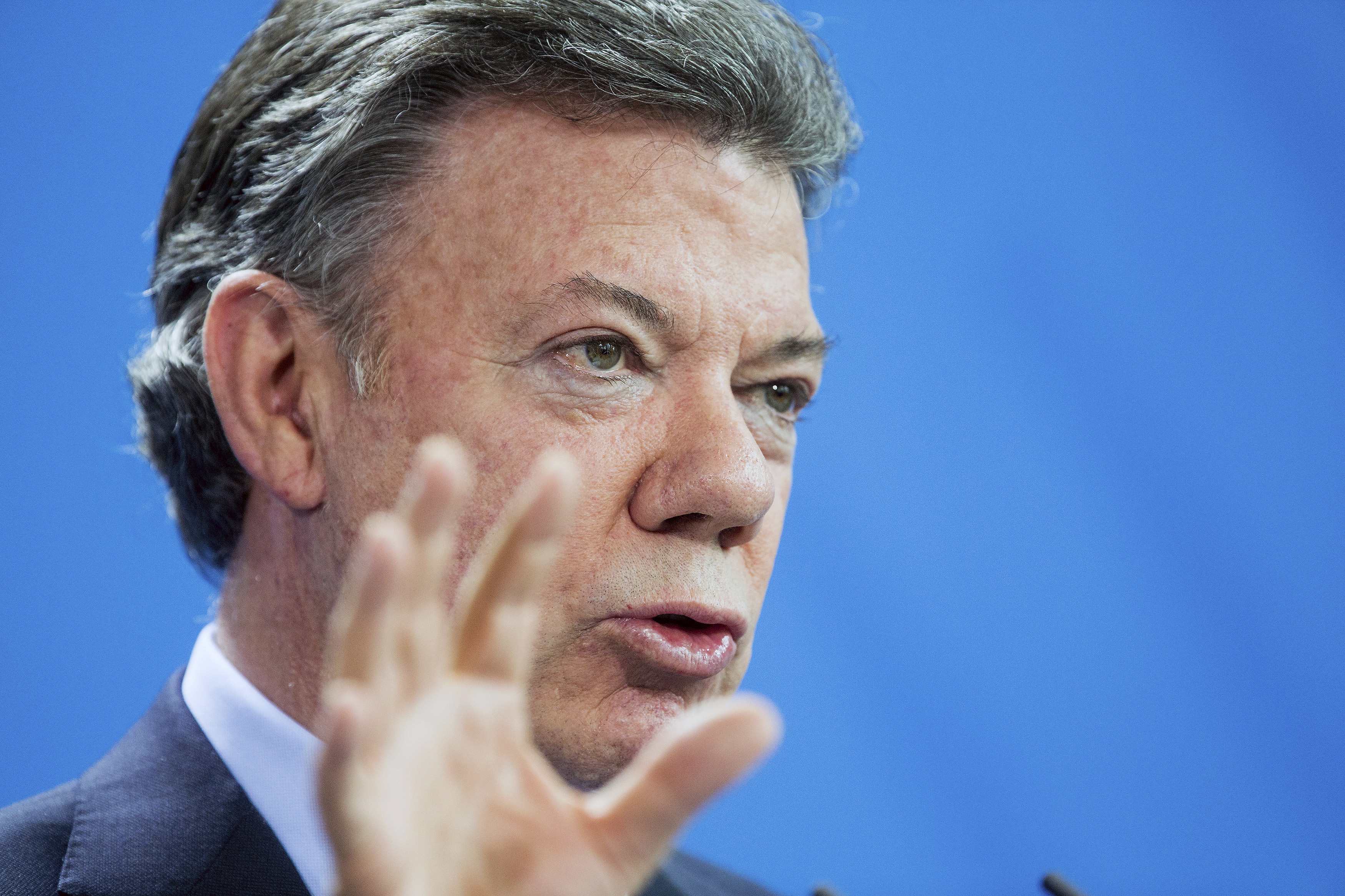 Santos promete “no molestar” a su sucesor cuando deje la Presidencia
