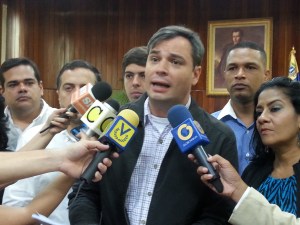 Concejal Vidal alerta que Leyes Comunales aprobadas por Maduro van en dirección equivocada