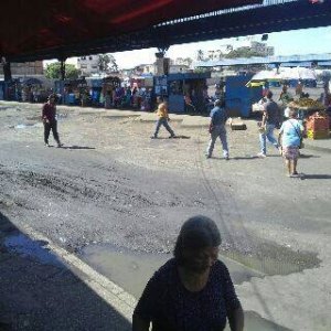 Paro de transportistas en el Terminal de Maracay