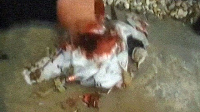 Lo nuevo del terror: Policía afgana derriba a tiros un “pájaro bomba” (video)