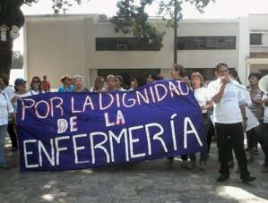 Enfermeros en Carabobo exigen aumento de pensión