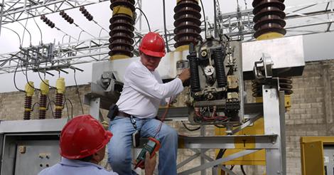 Promesas incumplidas dejaron el año del fracaso eléctrico