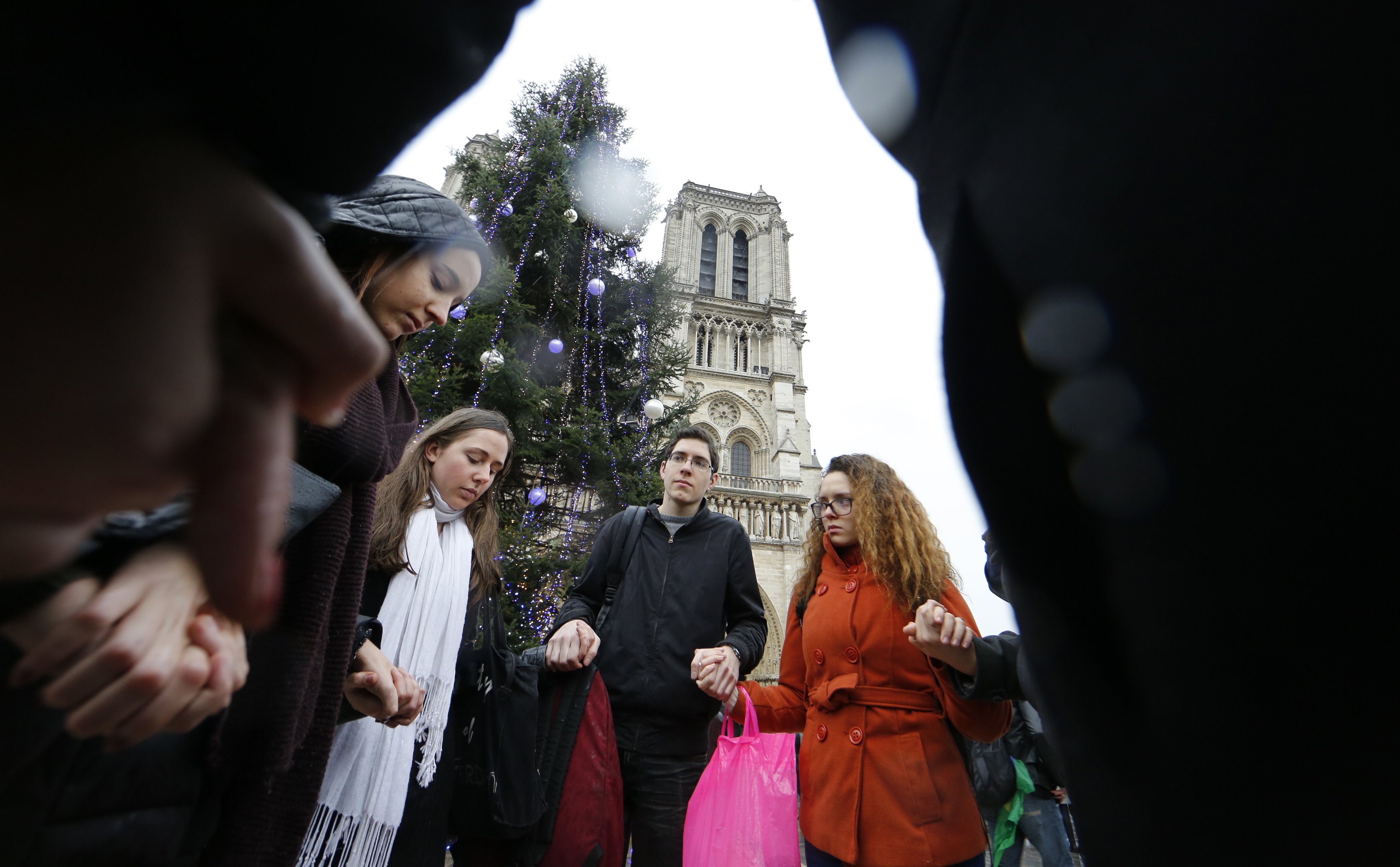 Minuto de silencio en Francia en homenaje a víctimas de Charlie Hebdo