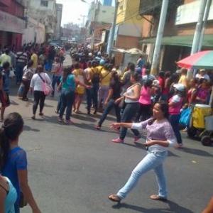Cuatro detenidos tras disturbios en Puerto La Cruz