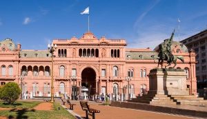 Argentina cierra acuerdo con otro fondo acreedor para pagar deuda en default