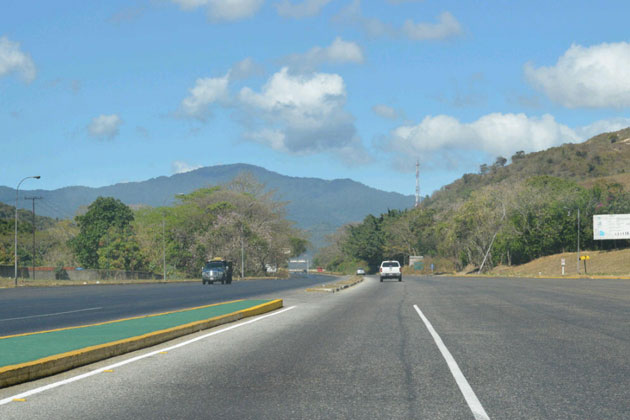 Este lunes comenzará cierre parcial de autopista Valencia-Puerto Cabello