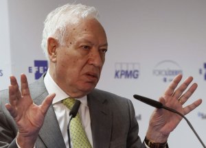 Margallo critica a quienes hablan de la situación de Venezuela en campaña electoral española