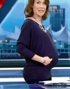 Esta meteoróloga embarazada da una lección a todos aquellos que se burlaron de su cuerpo (Video)