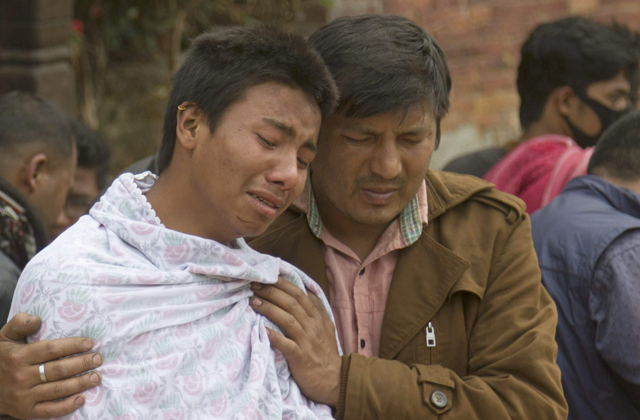 Muerte y desolación en Nepal (Fotos)