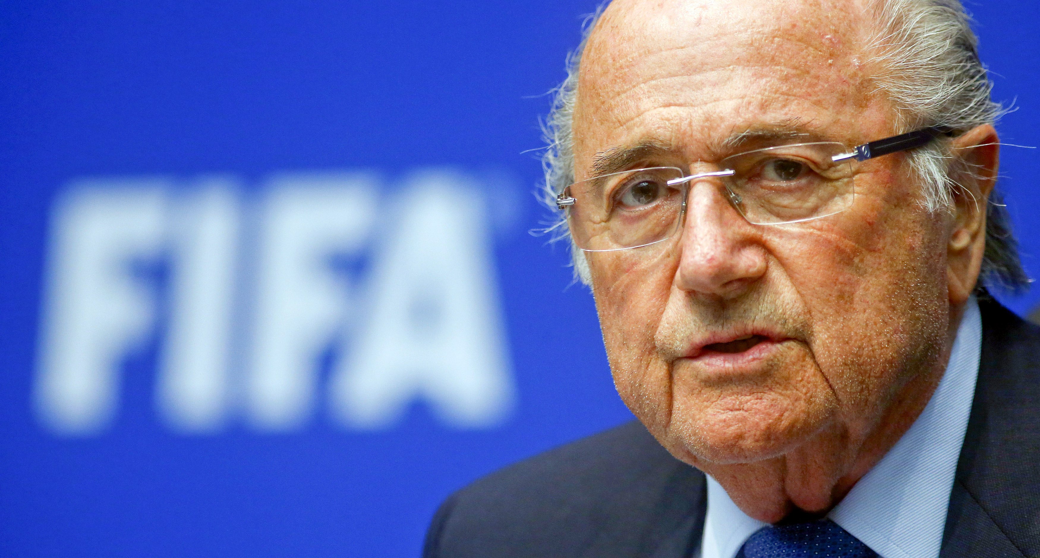 Blatter orgulloso de que FIFA mantenga su funcionamiento en momento de crisis