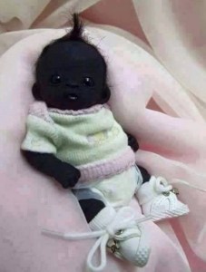 El bebé más negro del mundo (Foto)