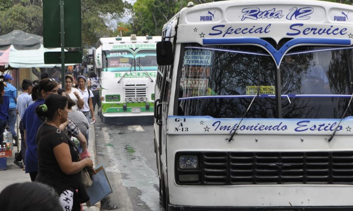 Transportistas zulianos amenazan con convocar a paro