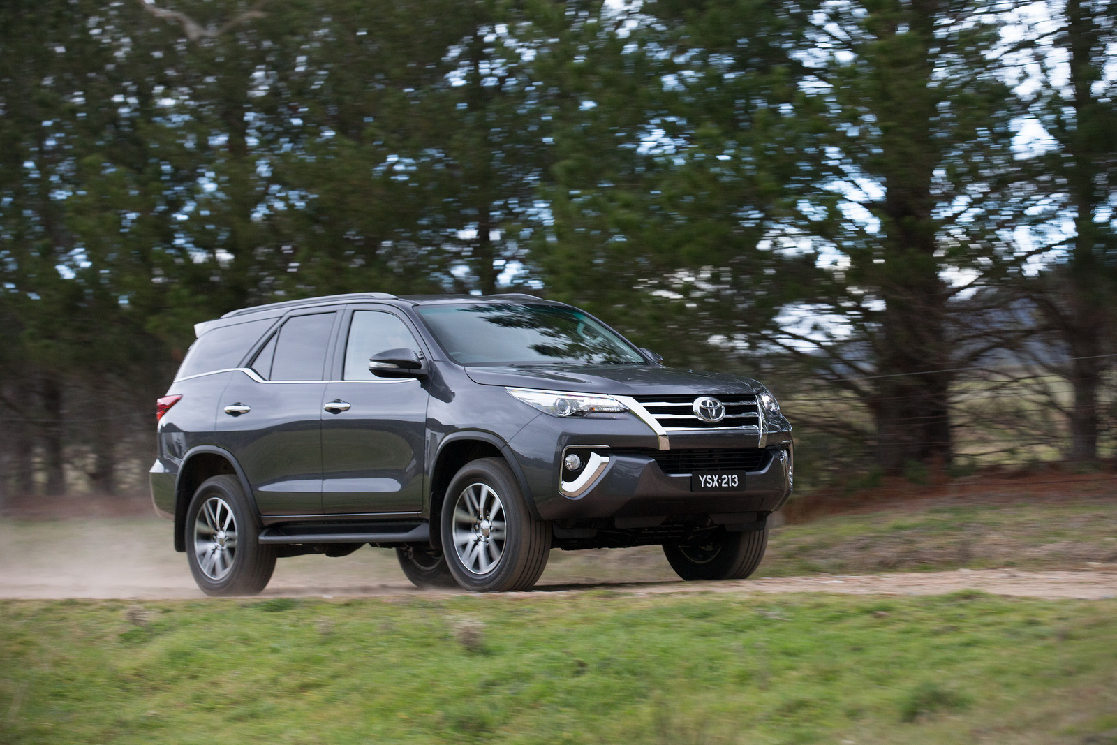 Ahora sí… a disfrutar en todo su esplendor de la nueva Toyota Fortuner (muchas fotos + video)