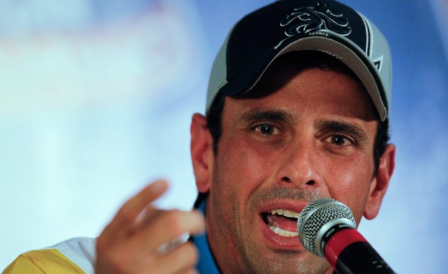 Seis funcionarios del Sebin siguieron a Capriles en Margarita
