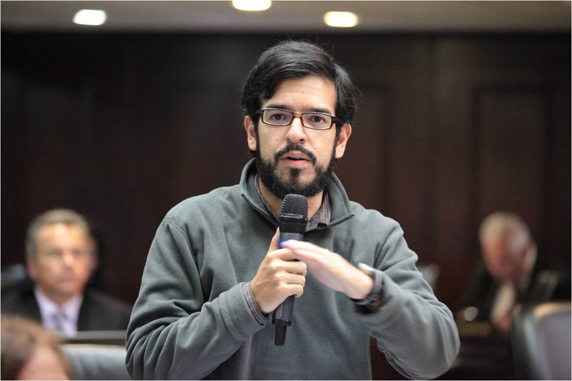 Miguel Pizarro: La resolución 9855 viola los derechos de los trabajadores
