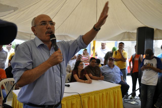 Ismael García: Decisión del CNE de sumar votos del MIN al PSUV pone al descubierto intención del gobierno