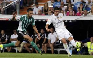 Real Madrid golea al Betis 5-0 con James y Keylor como estrellas