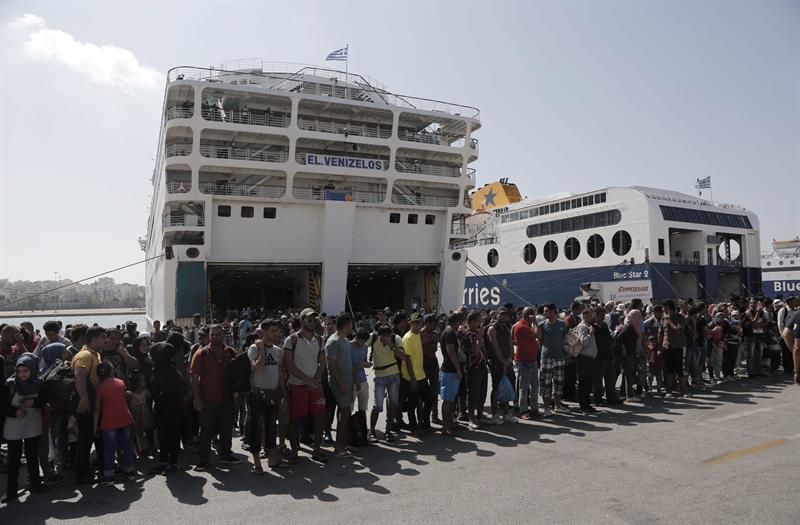 Detienen en Holanda a dos sirios por presunto tráfico de cientos de migrantes
