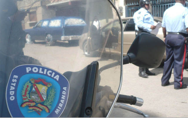 Heridos dos policías por arma de fuego en Cúpira  