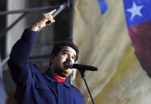 Maduro crea un denominado Plan Nacional de DDHH para contrarrestar la Ley de Amnistía