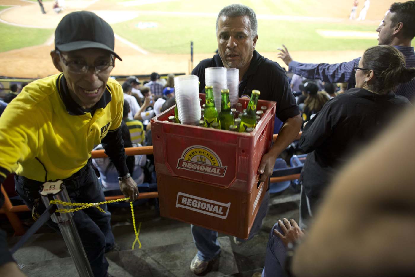 Bloomberg: ¿Béisbol sobre la comida?… La revuelta venezolana contra el pasatiempo nacional