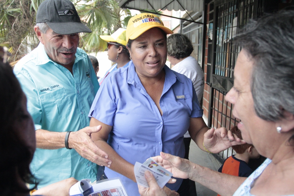 “Ante la crisis el Gobierno se mantiene de brazos cruzados repitiendo discursos erróneos”