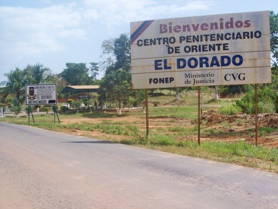 Estudiantes de la Upel Maracay fueron trasladados a El Dorado