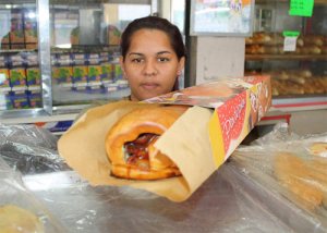 Harina de trigo llega cada 15 días a las panaderías de Aragua