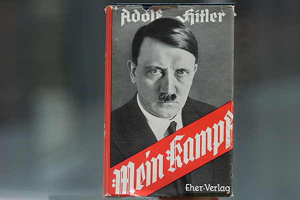 Libro de Hitler regresará a las librerías de Alemania