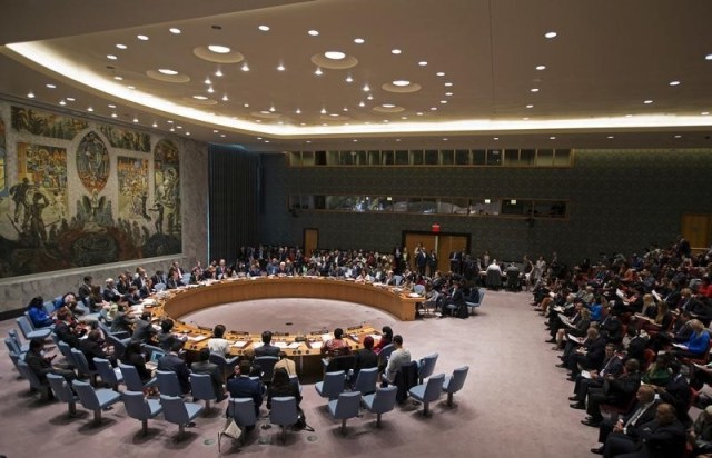 Vista general de una reunión del Consejo de Seguridad de las Naciones Unidas, en la sede del organismo en Nueva York, 13 de octubre de 2015. El Consejo de Seguridad de Naciones Unidas planea sostener una reunión de emergencia el miércoles para discutir sobre la prueba de una bomba de hidrógeno que llevó a cabo Corea del Norte, dijo la misión de Estados Unidos en el organismo. REUTERS/Mike Segar