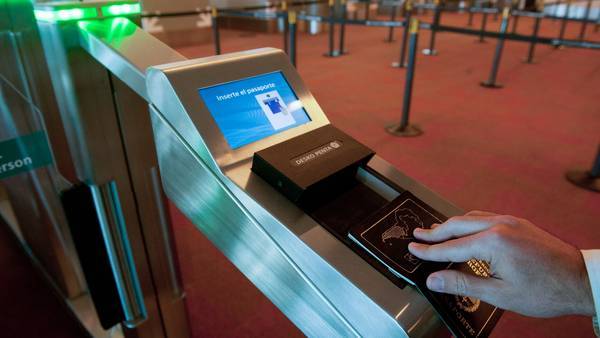 España comienza a implantar este mes el sistema para el registro de datos de pasajeros