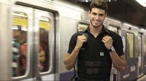 Se filtra video hot de policía más sexy de Brasil