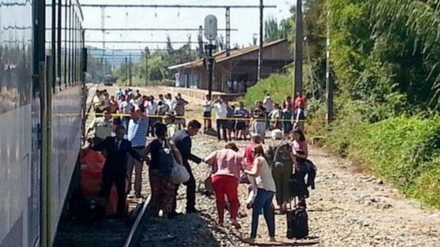 Seis muertos al chocar un tren con un vehículo en cruce ferroviario de Chile