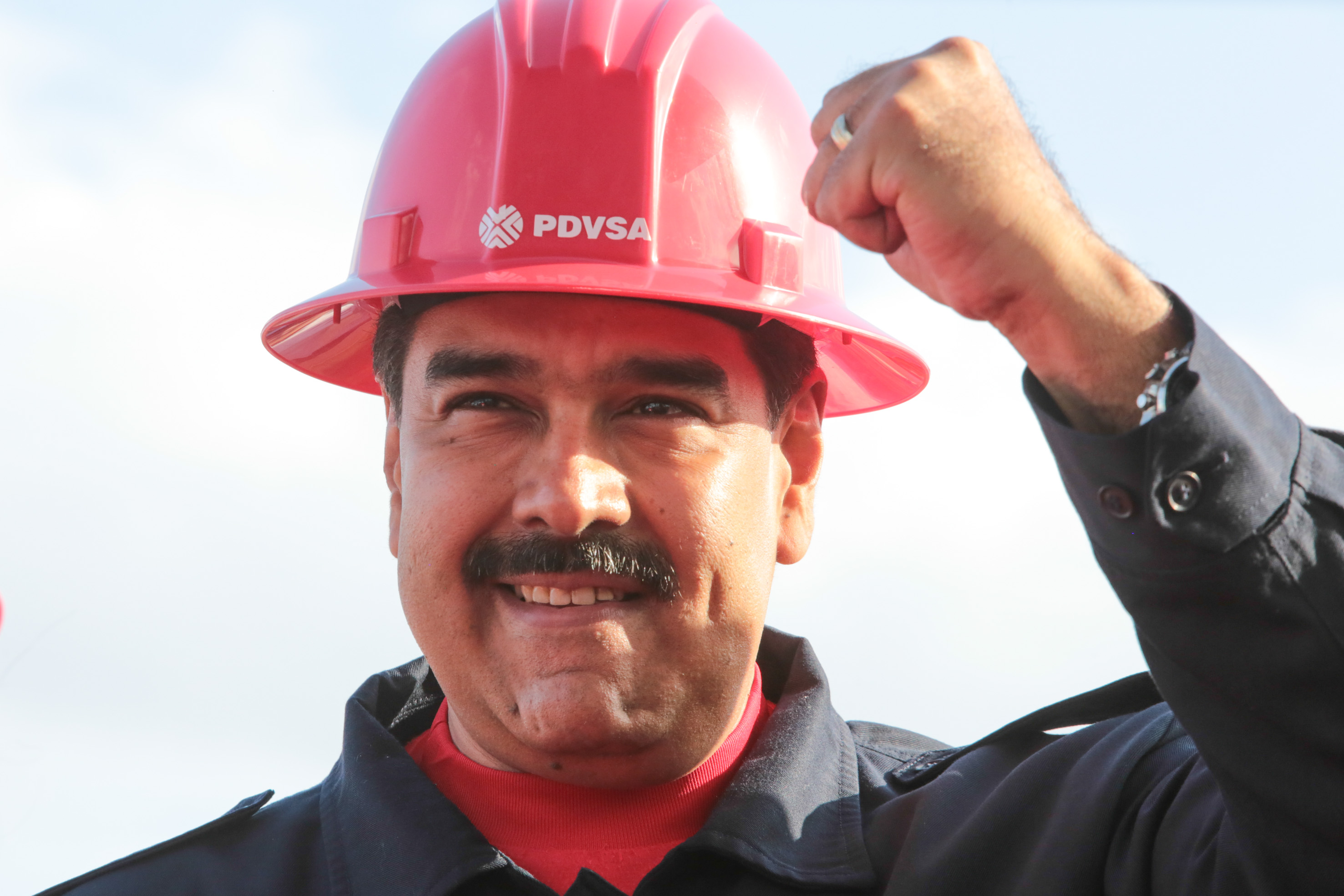 ¡Lleva pueblo Maduro! Hasta los empleados de Pdvsa participaron en la Consulta Popular (Foto)