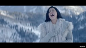 “Stone Cold”, el nuevo tema de Demi Lovato que alcanzó casi dos millones de visitas en 24 horas (Video)
