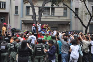 Héctor Rodríguez llama a protestar hasta que la AN electa “caiga” (Video)