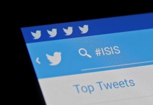 Twitter cierra 235.000 cuentas por promover el terrorismo
