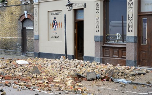 Intensos vientos afectan Gran Bretaña y el oeste de Francia