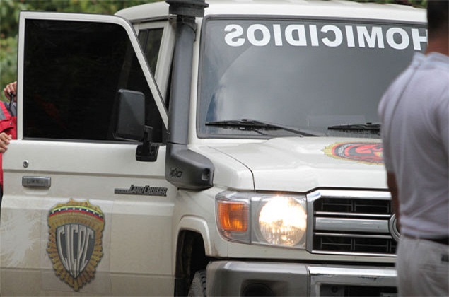 Hallan cadáver de funcionario de la Fanb dentro de vehículo en Sabana Grande