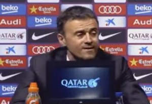 EN VIDEO: La ridícula respuesta del entrenador del Barcelona a un periodista