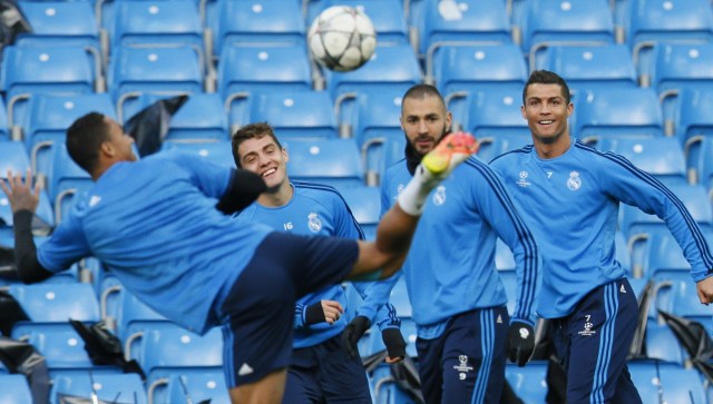 Football Soccer - Real Madrid Training - Etihad Stadium, Manchester, England - 25/4/16 Real Madrid's Mateo Kovacic, Karim Benzema and Cristiano Ronaldo during training Action Images via Reuters / Jason Cairnduff Livepic EDITORIAL USE ONLY.