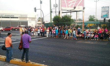 #6M: Viernes no laborable pero de colas en los supermercados