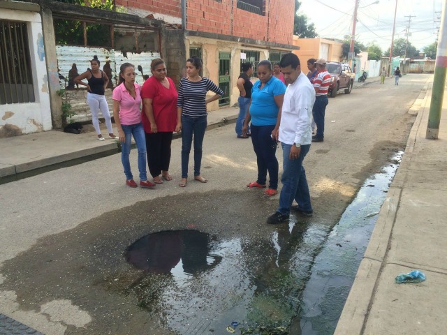 Concejal Molina: Comunidades del sur de Valencia están inundadas de aguas negras