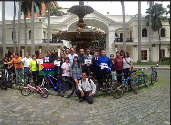 Ciclistas de Carabobo proponen bicicleta como medio de transporte sustentable