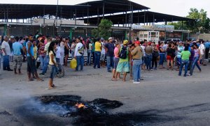 Malestar en el norte de Barquisimeto por injusticias al momento de vender comida