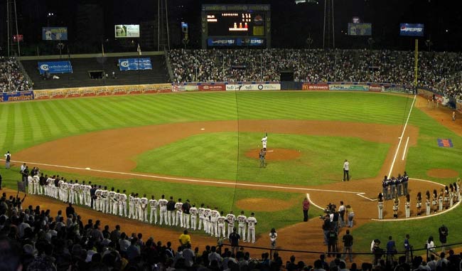 ¡Habrá béisbol en Caracas! Equipos y Fundación UCV llegaron a un acuerdo